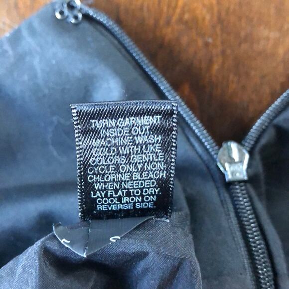 Express | Metallic Mini Skirt Size 6 - Picture 5 of 8